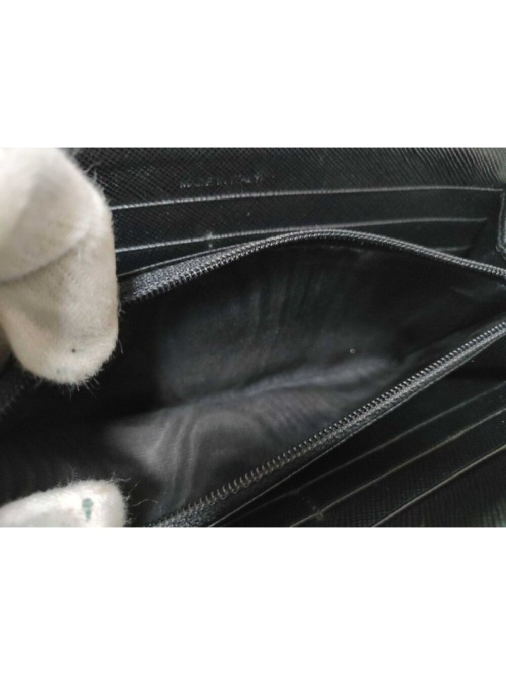 Prada Wallet Triangle Logo Black Nylon Silver - Picture 8 of 10